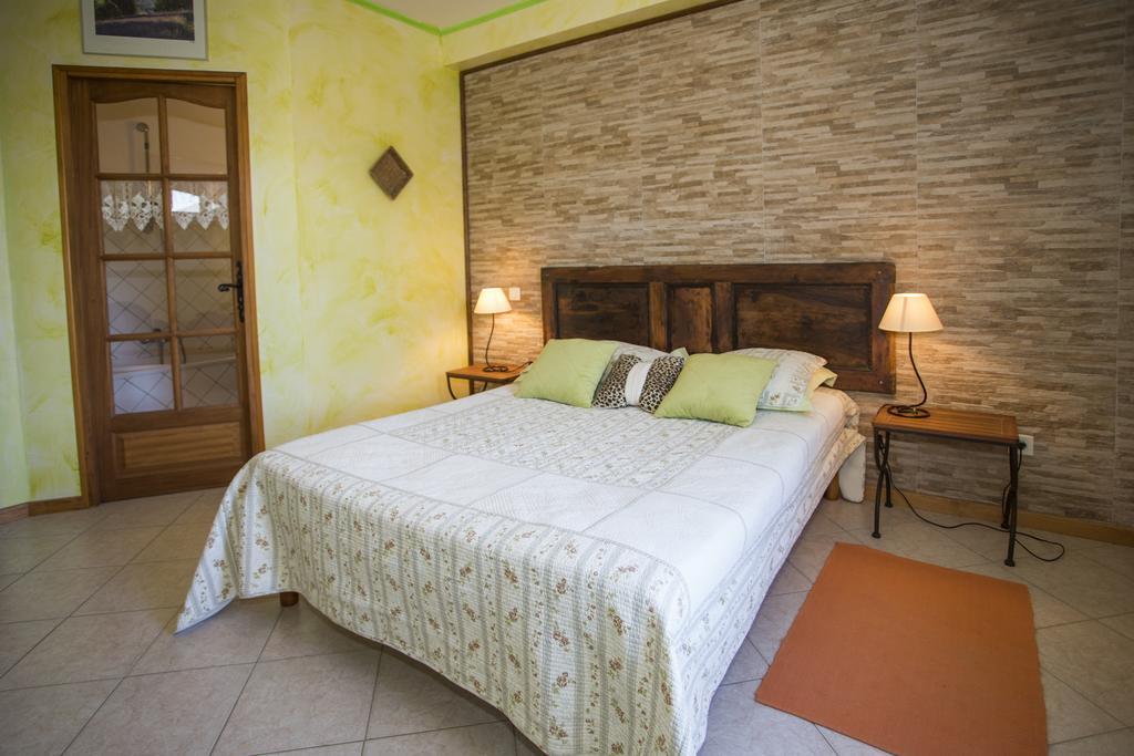 A Pianella Otel Castirla Dış mekan fotoğraf